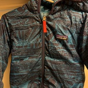 Patagonia light weight puffer jacket